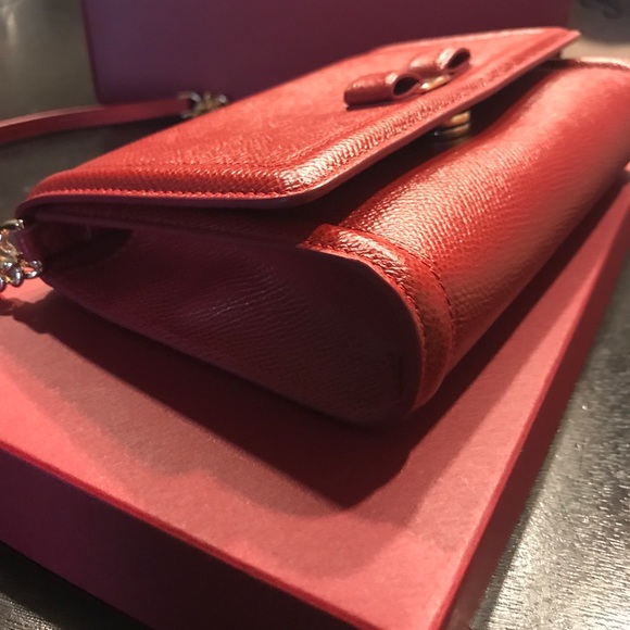 Salvatore Ferragamo Miss Vara Mini Bow Bag - Picture 2 of 8